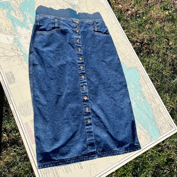 Vintage 90s Gloria Vanderbilt Button Front Denim Skirt - Picture 3 of 6